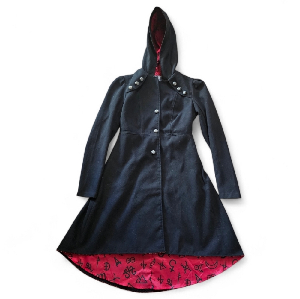American Horror Story Coven Black/Red Trench Coat - Picture 7 of 16